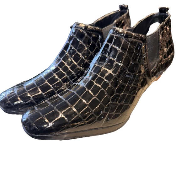 Brighton Black Croc Embossed Ankle Shooties NWT - Picture 4 of 11